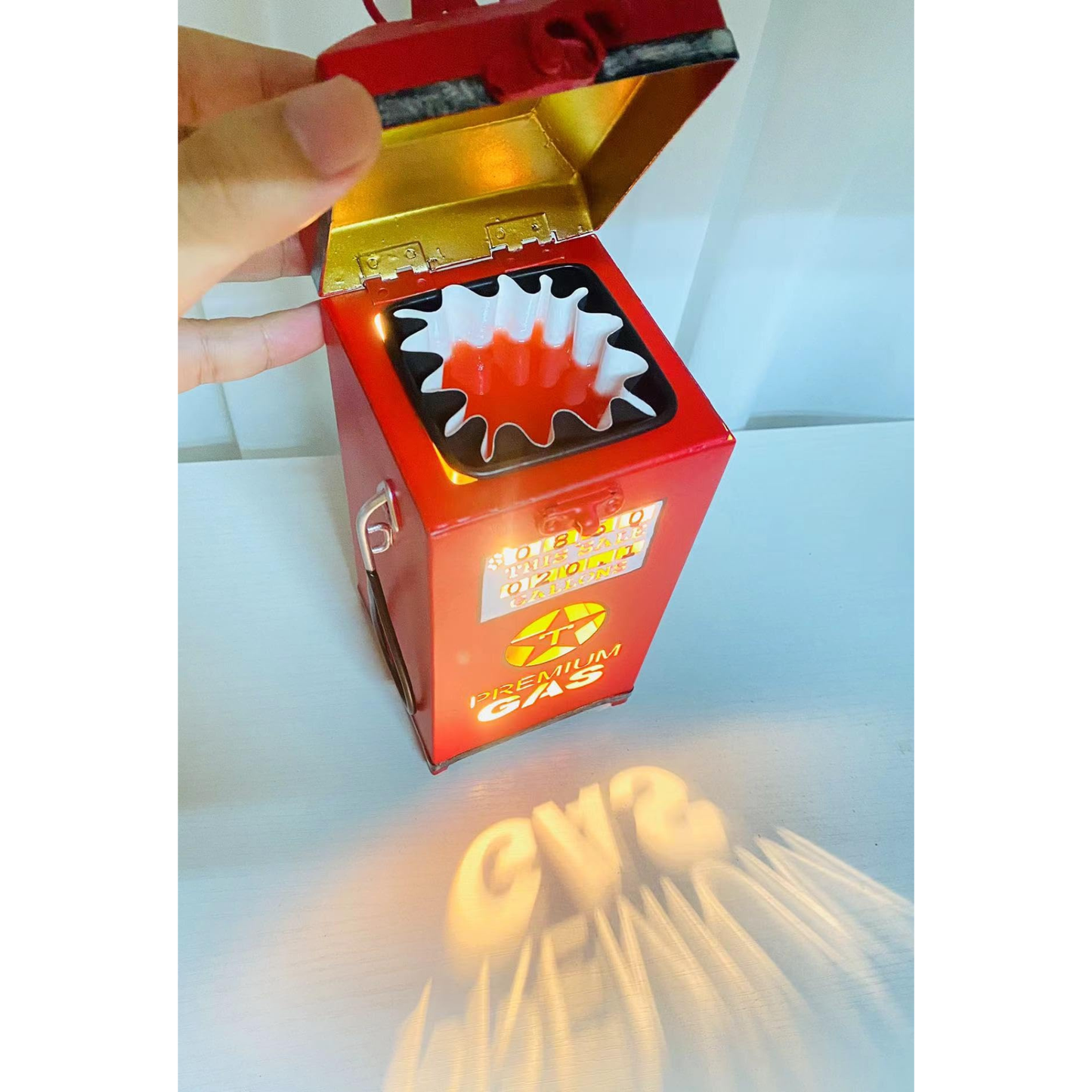Retro Gas Pump Iron Wax Warmer
